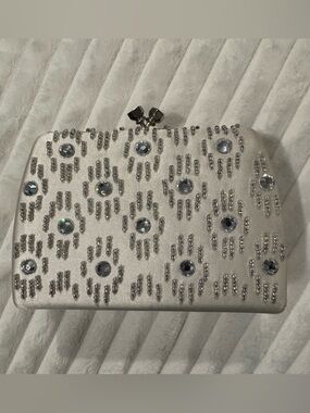 Inge Christopher Embellished Ivory Crystal Clutch  Vintage 2007